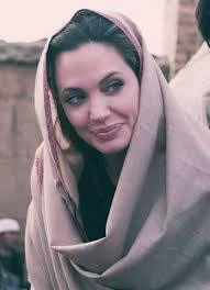 اختلالات شخصیت و آنجلینا جولی
